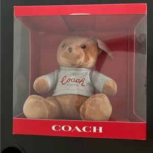 NEW COACH FRAGRANCE COLLECTIBLE LOGO TEDDY BEAR 2023 LIMITED EDITION Grey Shirt